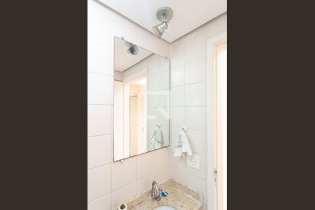 Apartamento à venda com 77m², 3 quartos e 2 vagasBanheiro Social