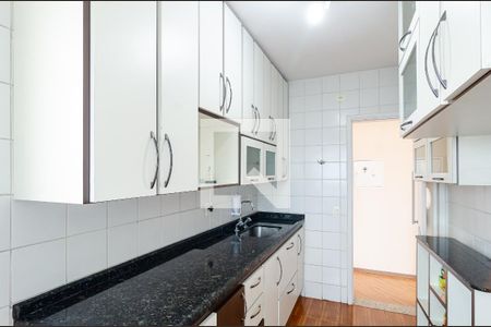Apartamento à venda com 77m², 3 quartos e 2 vagasCozinha