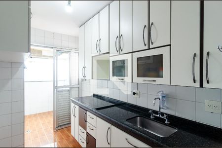 Apartamento à venda com 77m², 3 quartos e 2 vagasCozinha