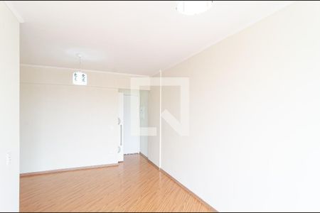 Sala de apartamento para alugar com 3 quartos, 77m² em Vila Campestre, São Paulo