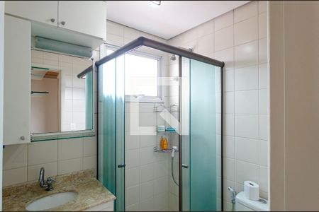 Apartamento à venda com 77m², 3 quartos e 2 vagasBanheiro da Suíte