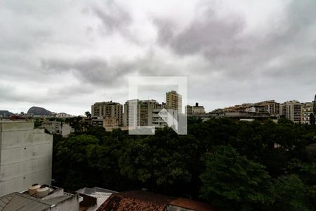 Vista da sala  de apartamento para alugar com 2 quartos, 66m² em Jardim Botânico, Rio de Janeiro