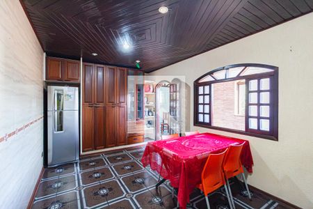 Casa à venda com 150000m², 4 quartos e 1 vagaSala de jantar