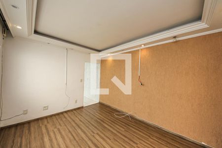 Casa à venda com 120m², 2 quartos e 2 vagasSala