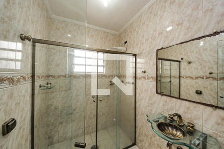 Casa à venda com 120m², 2 quartos e 2 vagasBanheiro da Suíte