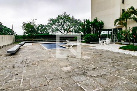 Apartamento à venda com 211m², 4 quartos e 3 vagasÁrea comum - Piscina