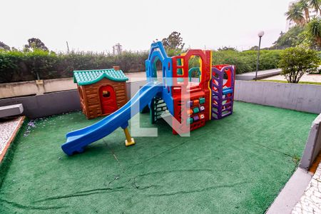 Apartamento à venda com 211m², 4 quartos e 3 vagasÁrea comum - Playground