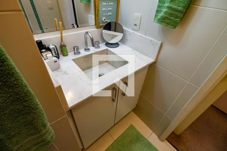 Apartamento à venda com 211m², 4 quartos e 3 vagasBanheiro da Suíte 1