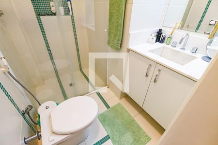 Apartamento à venda com 211m², 4 quartos e 3 vagasBanheiro da Suíte 1