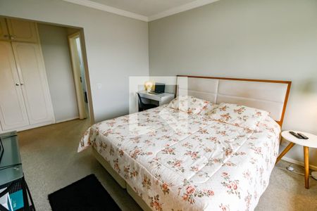 Apartamento à venda com 211m², 4 quartos e 3 vagasSuíte 2