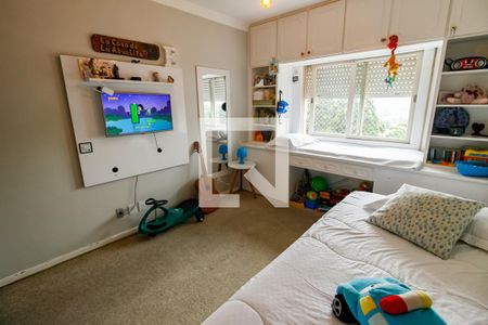 Apartamento à venda com 211m², 4 quartos e 3 vagasQuarto 2