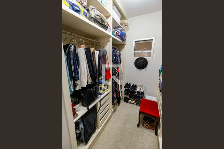 Apartamento à venda com 211m², 4 quartos e 3 vagasCloset da suíte 2