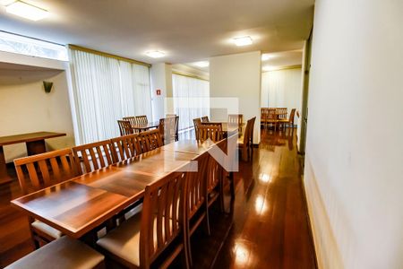 Apartamento à venda com 211m², 4 quartos e 3 vagasÁrea comum - Salão de festas