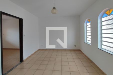 Sala de casa para alugar com 4 quartos, 200m² em Jardim São Vicente, Campinas