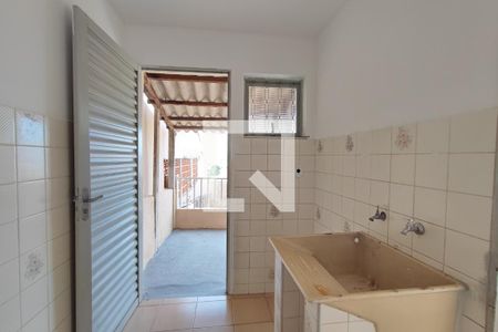 Casa para alugar com 200m², 4 quartos e 4 vagasÁrea de Serviço