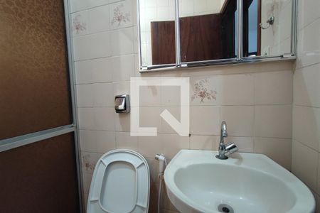 Casa para alugar com 200m², 4 quartos e 4 vagasBanheiro Social