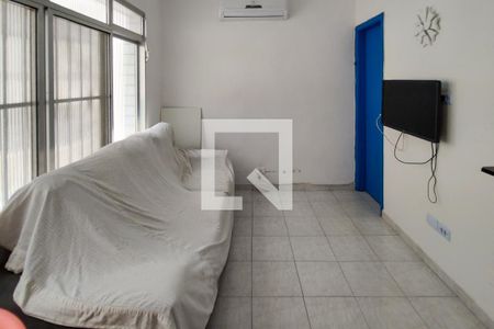 Sala de apartamento para alugar com 2 quartos, 55m² em Canto do Forte, Praia Grande