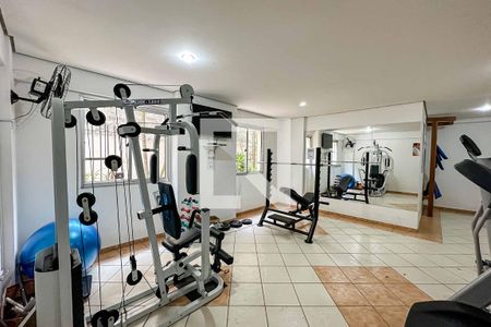 Apartamento à venda com 83m², 2 quartos e 2 vagasAcademia