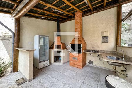 Apartamento à venda com 83m², 2 quartos e 2 vagasÁrea comum - Churrasqueira