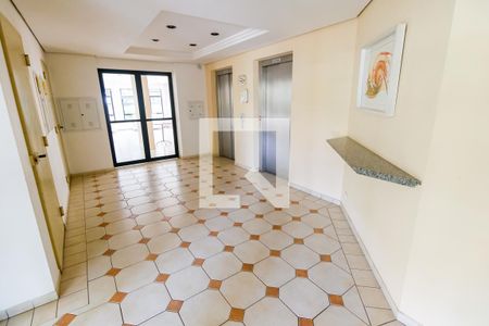 Apartamento à venda com 60m², 2 quartos e 2 vagasHall social