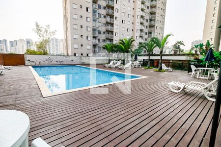 Apartamento à venda com 60m², 2 quartos e 2 vagasÁrea comum - Piscina