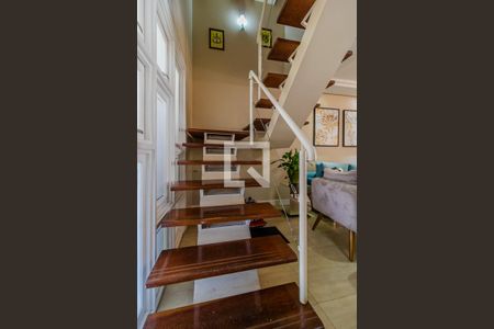 Sala de casa à venda com 3 quartos, 180m² em Ipanema, Porto Alegre