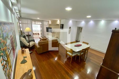 Apartamento à venda com 142m², 3 quartos e 2 vagasSala