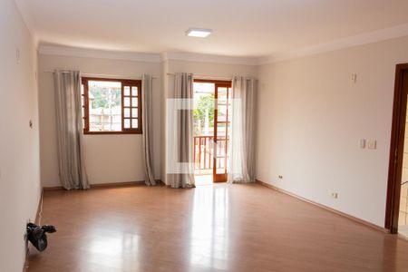 Sala de casa à venda com 3 quartos, 136m² em Parque Ipê, São Paulo