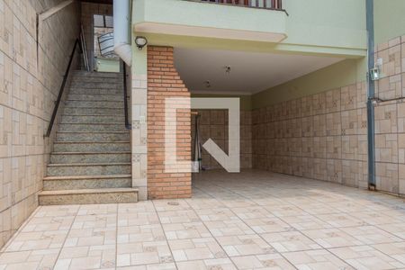 Casa à venda com 136m², 3 quartos e 4 vagas Casa à venda com 136m², 3 quartos e 4 vagasÁrea comum