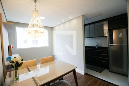 Sala de apartamento para alugar com 2 quartos, 45m² em Usina Piratininga, São Paulo