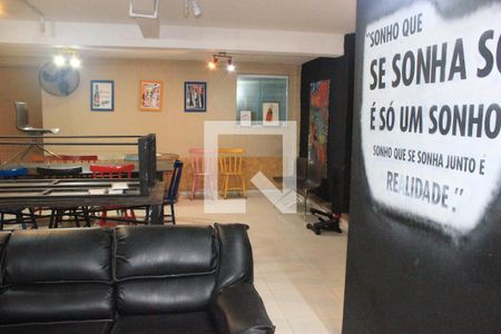 Casa à venda com 400m², 5 quartos e 8 vagasÁrea comum - Salão de festas