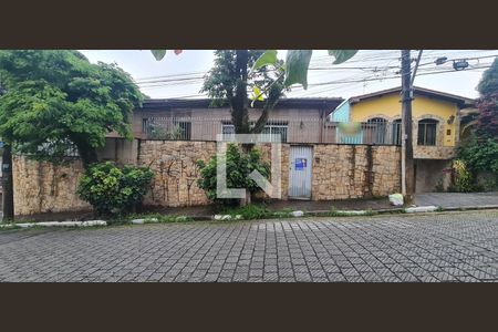Casa à venda com 400m², 5 quartos e 8 vagasFachada
