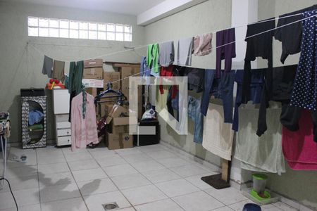 Casa à venda com 400m², 5 quartos e 8 vagasLavanderia