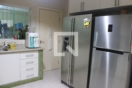 Casa à venda com 400m², 5 quartos e 8 vagasCozinha