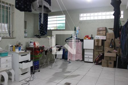 Casa à venda com 400m², 5 quartos e 8 vagasLavanderia