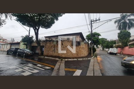 Casa à venda com 400m², 5 quartos e 8 vagasFachada