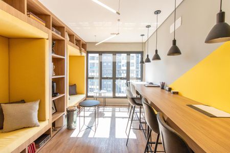 Studio para alugar com 27m², 1 quarto e sem vaga Studio para alugar com 27m², 1 quarto e sem vagaCoworking