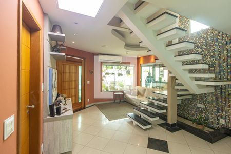 Sala/Cozinha de casa para alugar com 3 quartos, 260m² em Guaratiba, Rio de Janeiro