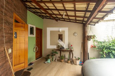 Casa para alugar com 260m², 3 quartos e 1 vagaVaranda