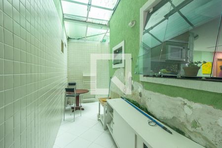 Casa para alugar com 260m², 3 quartos e 1 vagaÁrea de Serviço