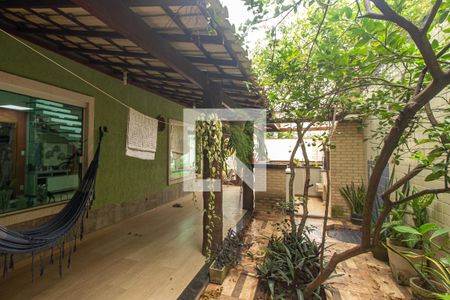 Casa para alugar com 260m², 3 quartos e 1 vagaVaranda