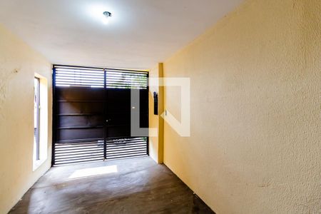 Casa à venda com 94m², 2 quartos e 1 vaga Casa à venda com 94m², 2 quartos e 1 vagaGaragem