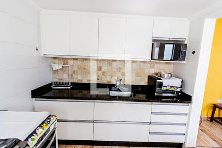 Casa à venda com 94m², 2 quartos e 1 vaga Casa à venda com 94m², 2 quartos e 1 vagaArmário