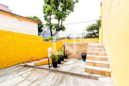 Casa à venda com 94m², 2 quartos e 1 vaga Casa à venda com 94m², 2 quartos e 1 vagaQuintal