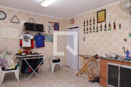 Casa à venda com 250m², 4 quartos e 4 vagasÁrea de Serviço