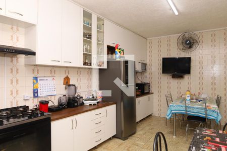 Casa à venda com 250m², 4 quartos e 4 vagasCozinha