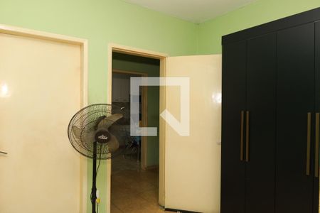 Casa à venda com 250m², 4 quartos e 4 vagasSuíte