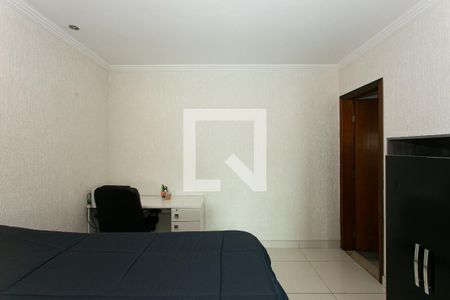 Casa à venda com 196m², 3 quartos e 3 vagasSuíte 3