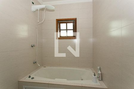 Casa à venda com 196m², 3 quartos e 3 vagasBanheiro da Suíte 3