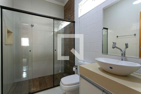 Casa à venda com 196m², 3 quartos e 3 vagasBanheiro da Suíte 2